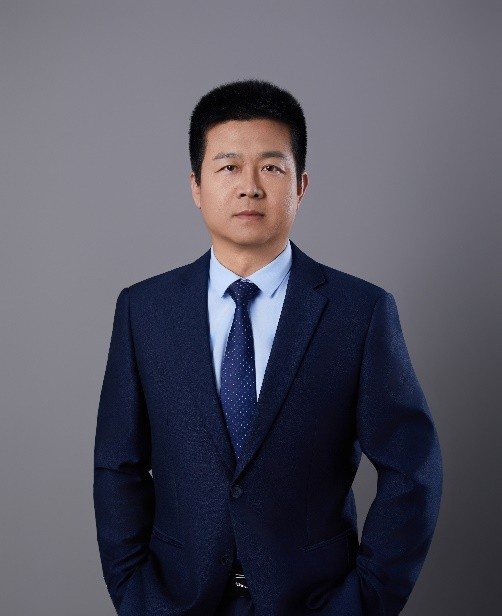 王亚彬