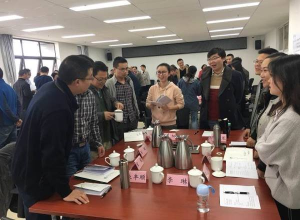 授课照片