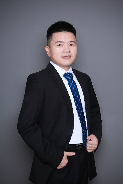 陈建光老师形象照