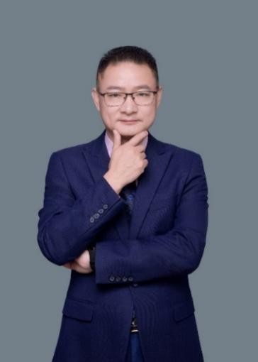 陈新江老师形象照