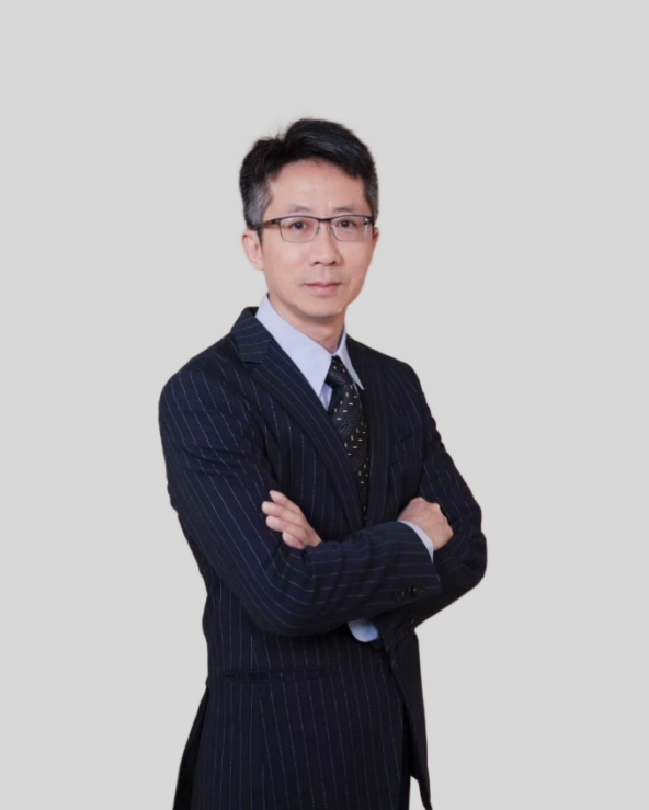 黄梁荣老师形象照