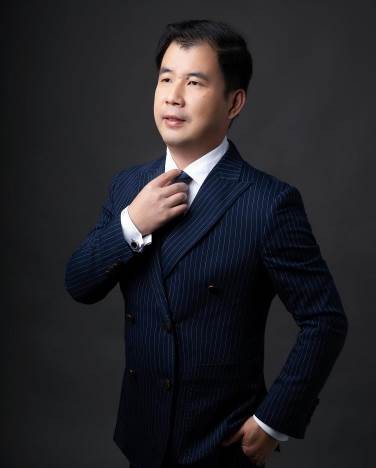 黄武林老师形象照