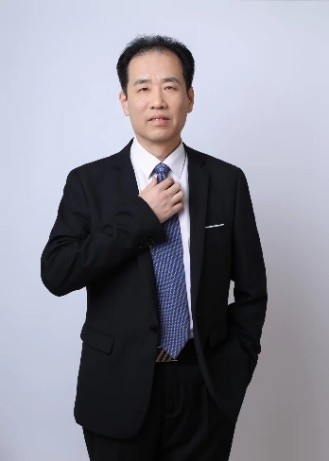 梁晨