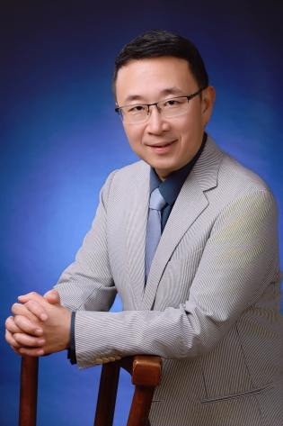 刘渡之老师形象照