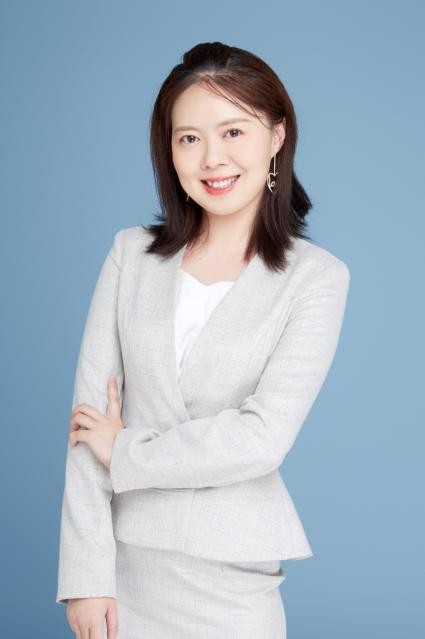罗文娟老师形象照