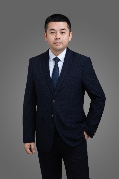 莫忠云老师形象照