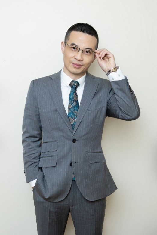 彭远军老师形象照