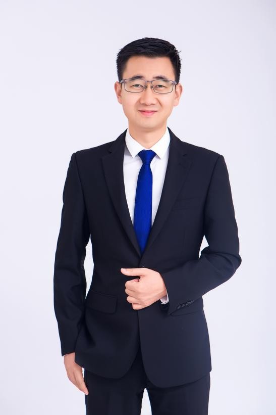 彭志升老师形象照