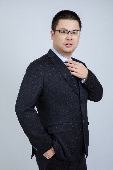 邱尉宁