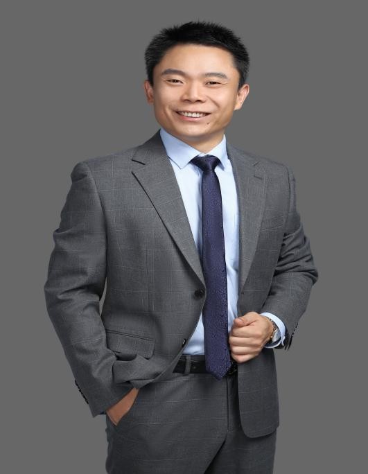 申明江老师形象照