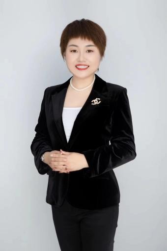 陶璐老师形象照