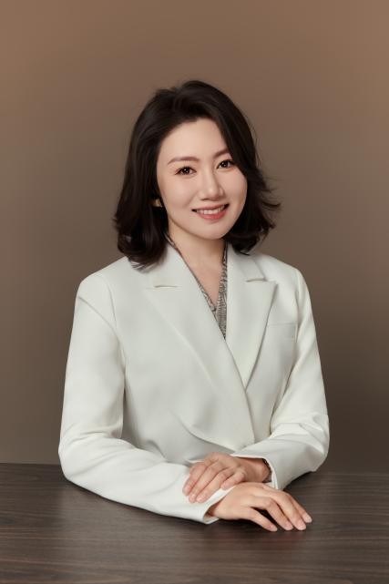 王惠婕老师形象照