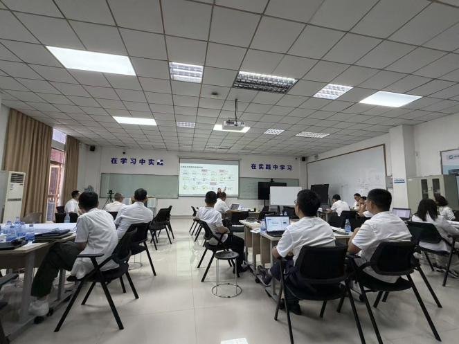 授课照片
