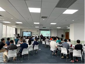 授课照片