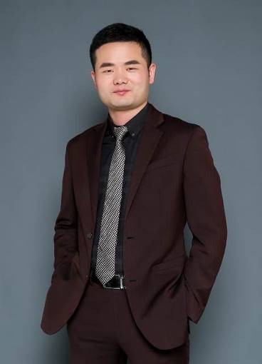 徐毅老师形象照