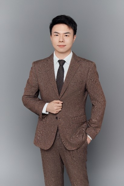 杨勇老师形象照