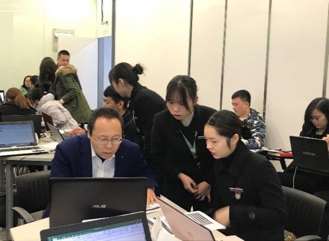 授课照片