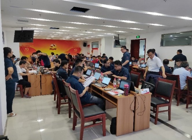 授课照片