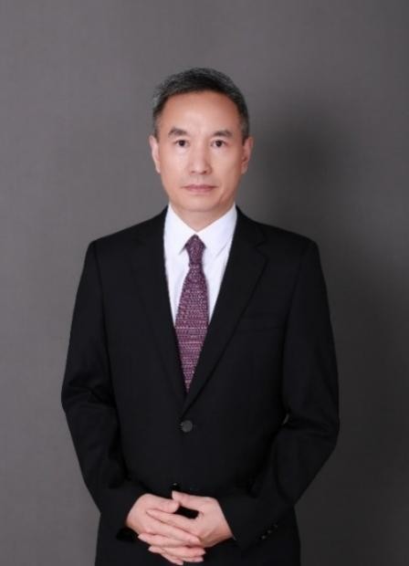 张劲松老师形象照
