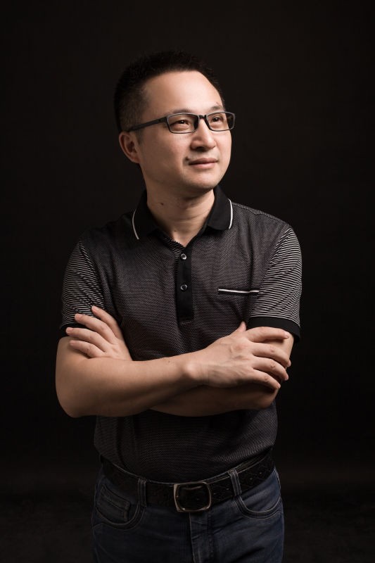 郑秀宝老师形象照
