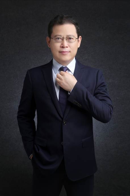 朱文虎老师形象照