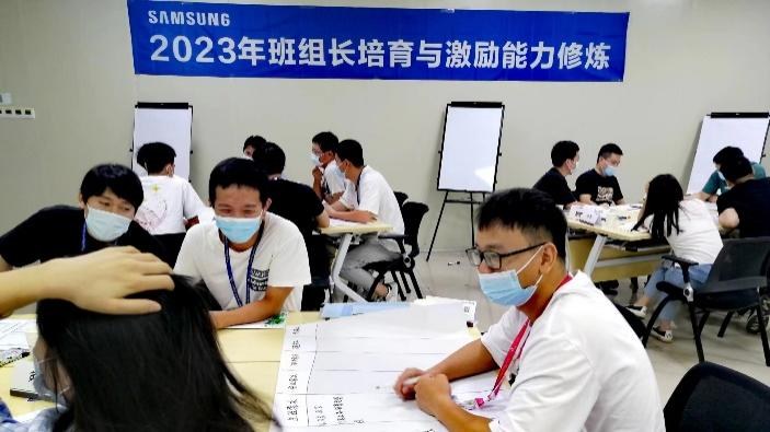 程平安老师带教辅导现场