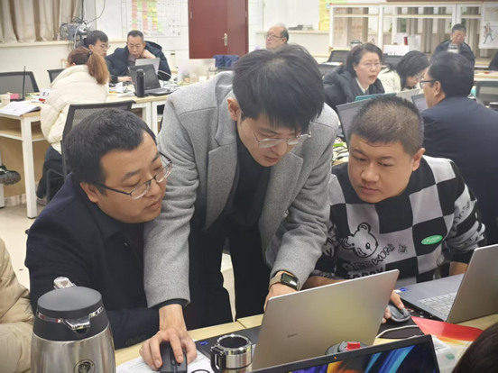 贺煜授课-华阳新材料科技集团有限公司《AI+内训师课程开发与演绎》