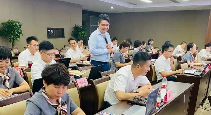 授课照片