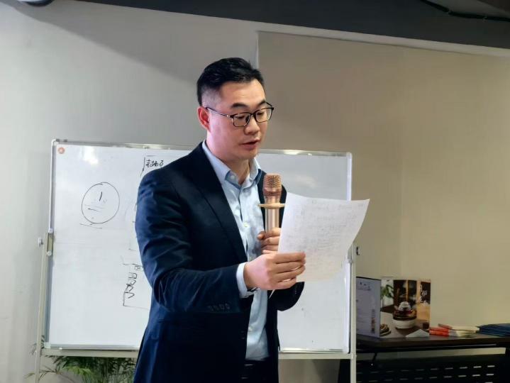 吴军授课-公开课《总裁精品演讲18天训练营》